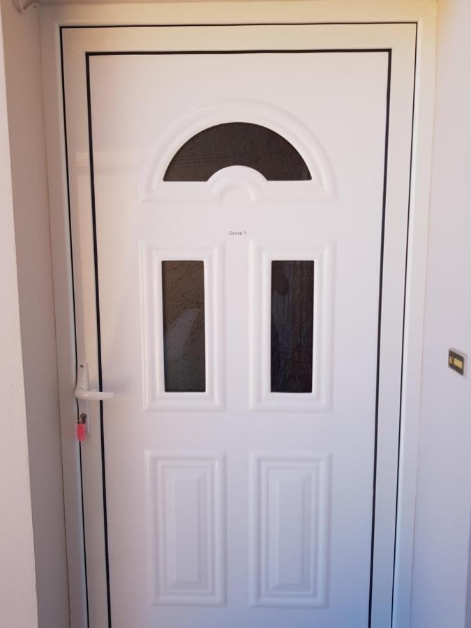 Filippos Apartments "Room 5" No Kitchen 스파르티아 외부 사진