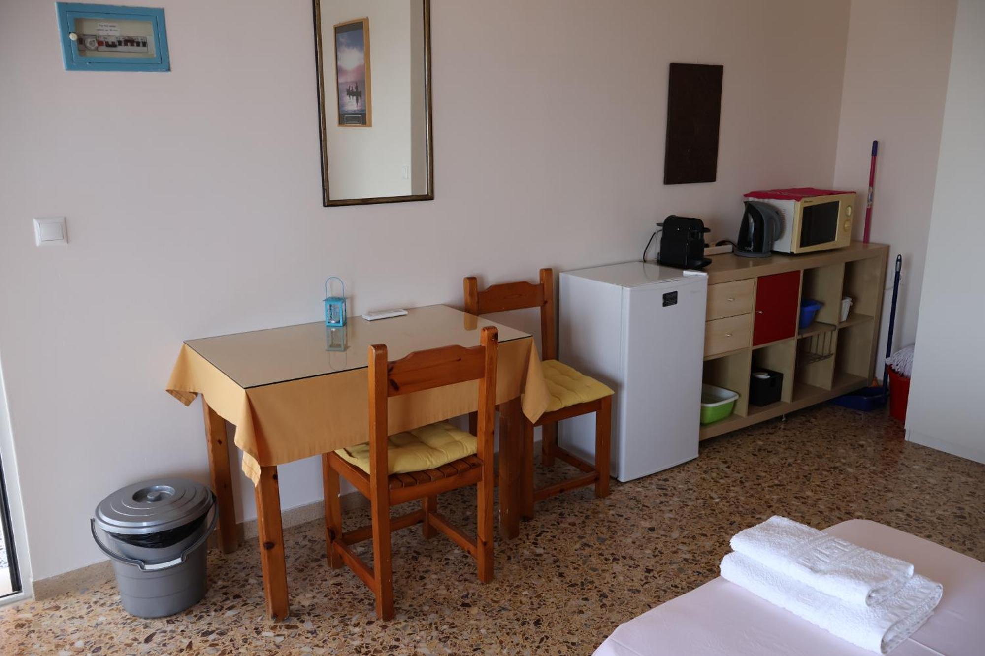 Filippos Apartments "Room 5" No Kitchen 스파르티아 외부 사진